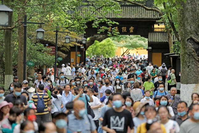 旅游.jpg